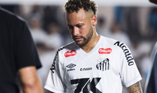 记者：内马尔将接受检查以确定是否出征南美杯，球员大概率休息