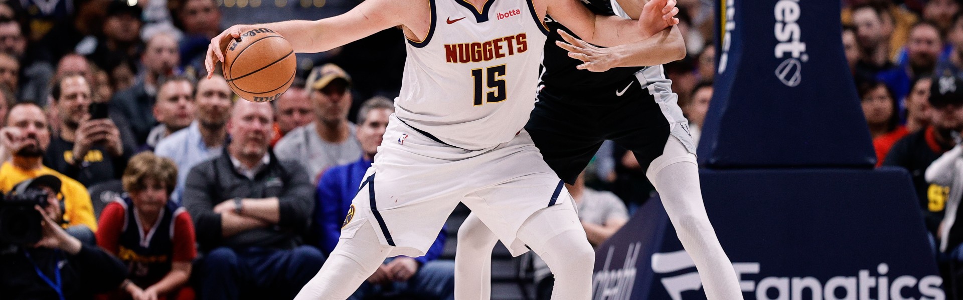 开云官网-文班大战约基奇！ESPN预测明日胜率：马刺58.6% 掘金41.4%