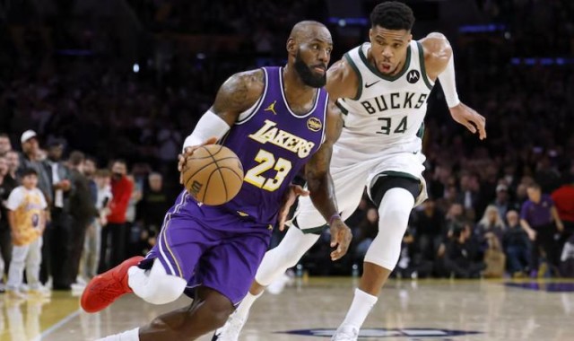 kaiyun.com-雄伟计划，记者：勇士今夏将尝试引进字母哥和詹姆斯联手库里