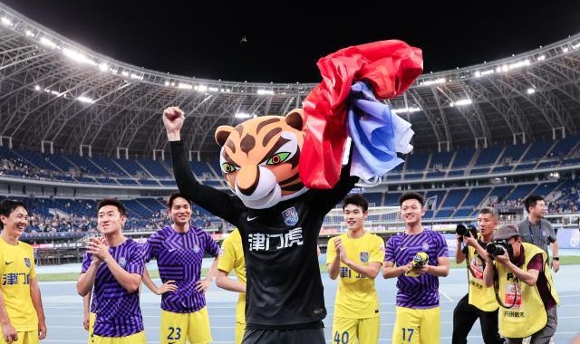 绝平升班马保持半程不败 津门虎是时候露出獠牙了