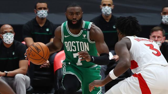 jaylen-brown-celtics-raptors.jpg